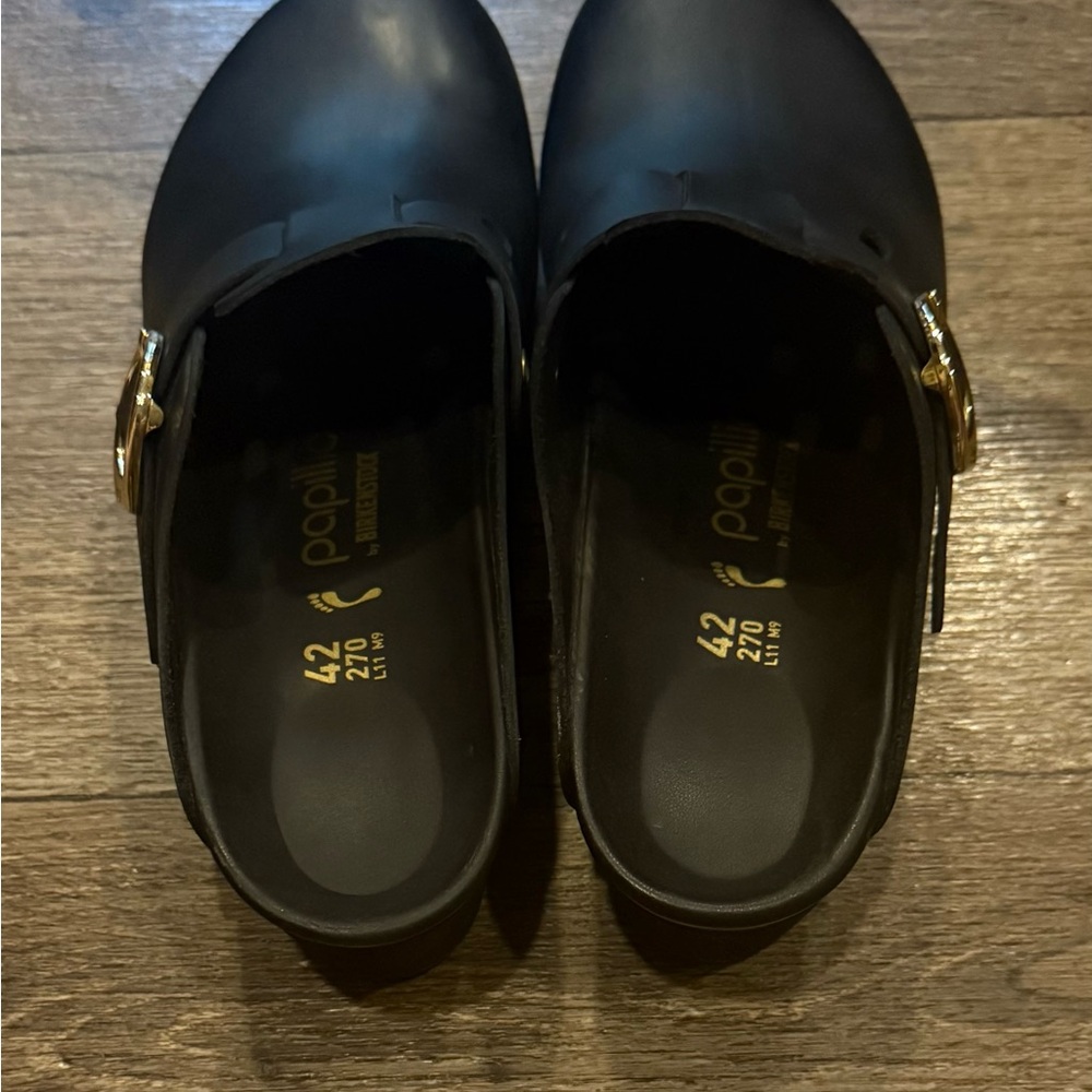 SOLD 
Birkenstock Papillio Women's Black Clogs - Picture 6 of 9
